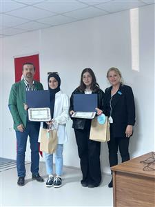 Akademik Yolculukta İlk Adım: Poster Sunumlarıyla Parlayan Öğrencilerimiz